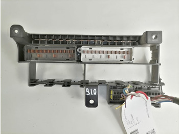 Предохранитель для Грузовиков Volvo Central electric unit 21218495: фото 4