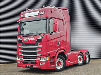 Тягач SCANIA S 660 V8