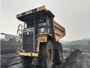 Карьерный самосвал CATERPILLAR 777
