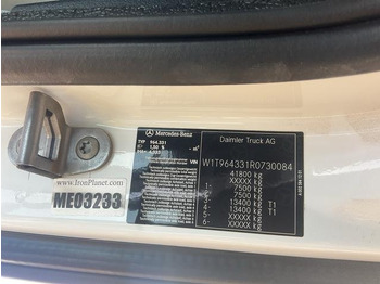 Грузовик-шасси Mercedes-Benz Arocs 4240: фото 5