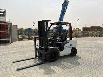 Дизельный погрузчик UNICARRIERS