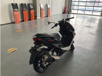 Мотоцикл Malaguti Mission: фото 3 Мотоцикл Malaguti Mission: фото 3