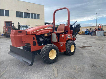 Траншеекопатель DITCH WITCH