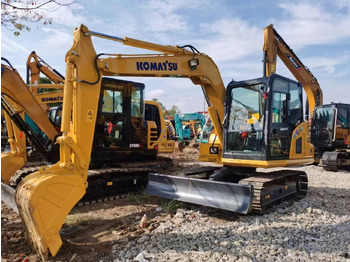 Гусеничный экскаватор KOMATSU PC70-8
