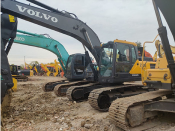 Гусеничный экскаватор VOLVO EC210B