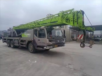 Мобильный кран ZOOMLION ZTC250