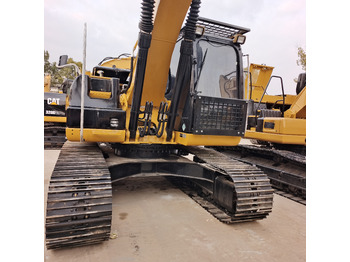 Гусеничный экскаватор CATERPILLAR 320D2