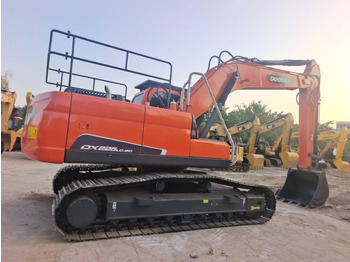 Гусеничный экскаватор DOOSAN DX225LC-9C