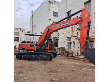 Гусеничный экскаватор DOOSAN DX340LC
