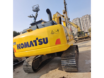 Гусеничный экскаватор KOMATSU PC200-8: фото 3