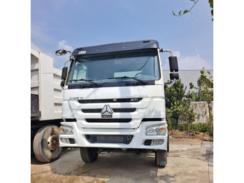 Тягач SINOTRUK HOWO 6*4: фото 4