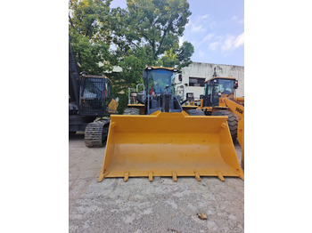 Колёсный погрузчик XCMG LW500KV