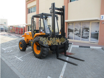 Дизельный погрузчик JCB