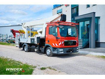 Грузовик с подъемником RUTHMANN