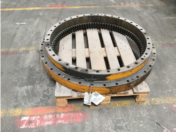 : фото в шапке страницы