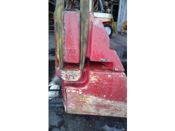 Противовес для Мобильных кранов Liebherr LTM 1040-2.1 counterweight 1,8 ton: фото 3