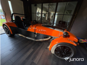 Легковой автомобиль