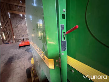 Пресс-подборщик рулонный Fixkammarpress John Deere 578: фото 4