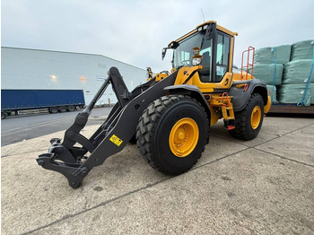 Колёсный погрузчик VOLVO L110H