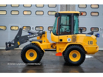 Колёсный погрузчик VOLVO L30
