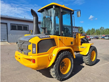 Колёсный погрузчик Volvo L35G: фото 4