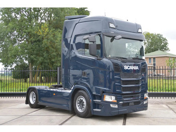 Тягач SCANIA S 450