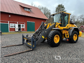 Колёсный погрузчик VOLVO L90H