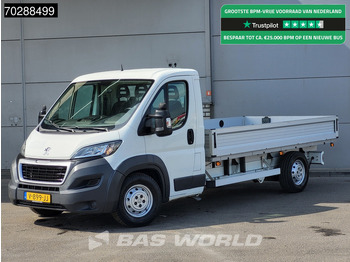 Малотоннажный бортовой грузовик PEUGEOT Boxer
