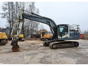 Гусеничный экскаватор KOMATSU PC210LC-11