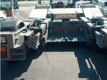 Аэродромный тягач GOLDHOFER