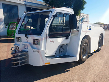 Аэродромный тягач TLD