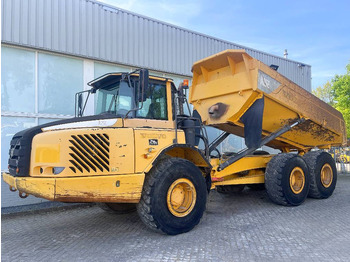 Сочленённый самосвал VOLVO A25E