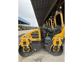 XCMG small XD120 Double Drum Vibratory Road Roller в лизинг XCMG small XD120 Double Drum Vibratory Road Roller: фото 2