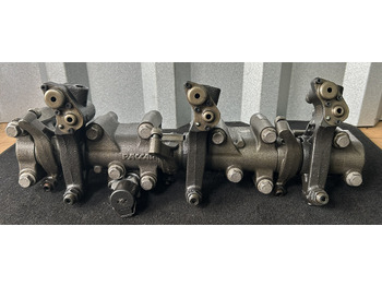 : фото в шапке страницы