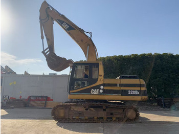 Гусеничный экскаватор CATERPILLAR 320BL