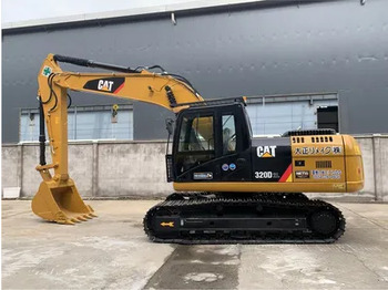 Гусеничный экскаватор CATERPILLAR 320D2
