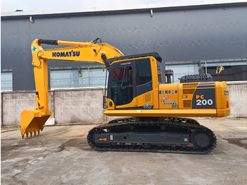 Гусеничный экскаватор KOMATSU PC200