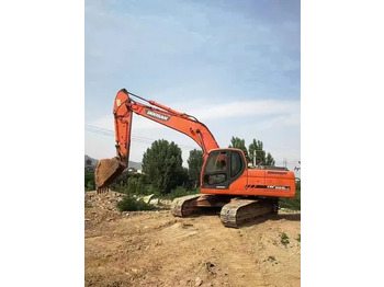 Гусеничный экскаватор DOOSAN DX225LC