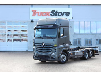 Грузовик-контейнеровоз/ Сменный кузов MERCEDES-BENZ Actros