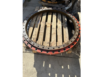 Поворотное кольцо для Экскаваторов LIEBHERR 900C, 904C: фото 4 Поворотное кольцо для Экскаваторов LIEBHERR 900C, 904C: фото 4