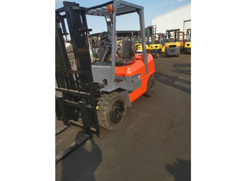 : фото в шапке страницы