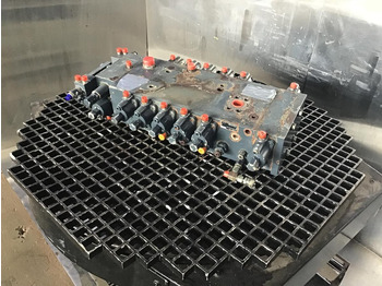 Гидравлика LIEBHERR