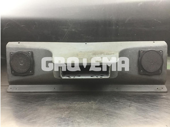 Кабина и интерьер LIEBHERR