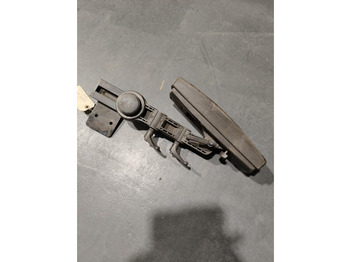 Кабина и интерьер LIEBHERR