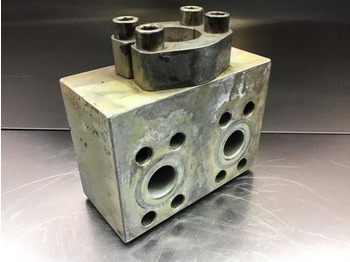 Двигатель и запчасти LIEBHERR