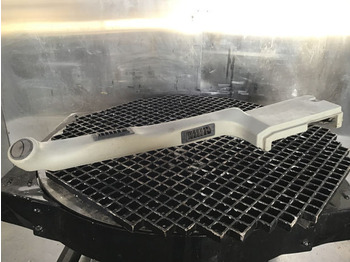 Бампер LIEBHERR