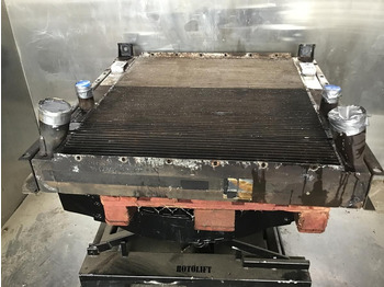 Радиатор LIEBHERR