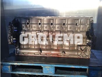 Головка блока LIEBHERR