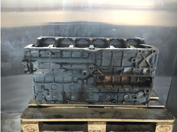 : фото в шапке страницы