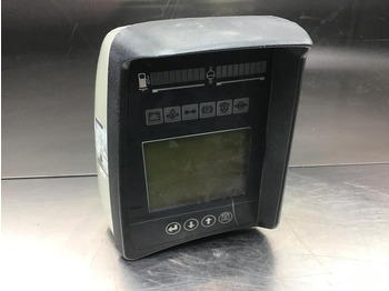 : фото в шапке страницы